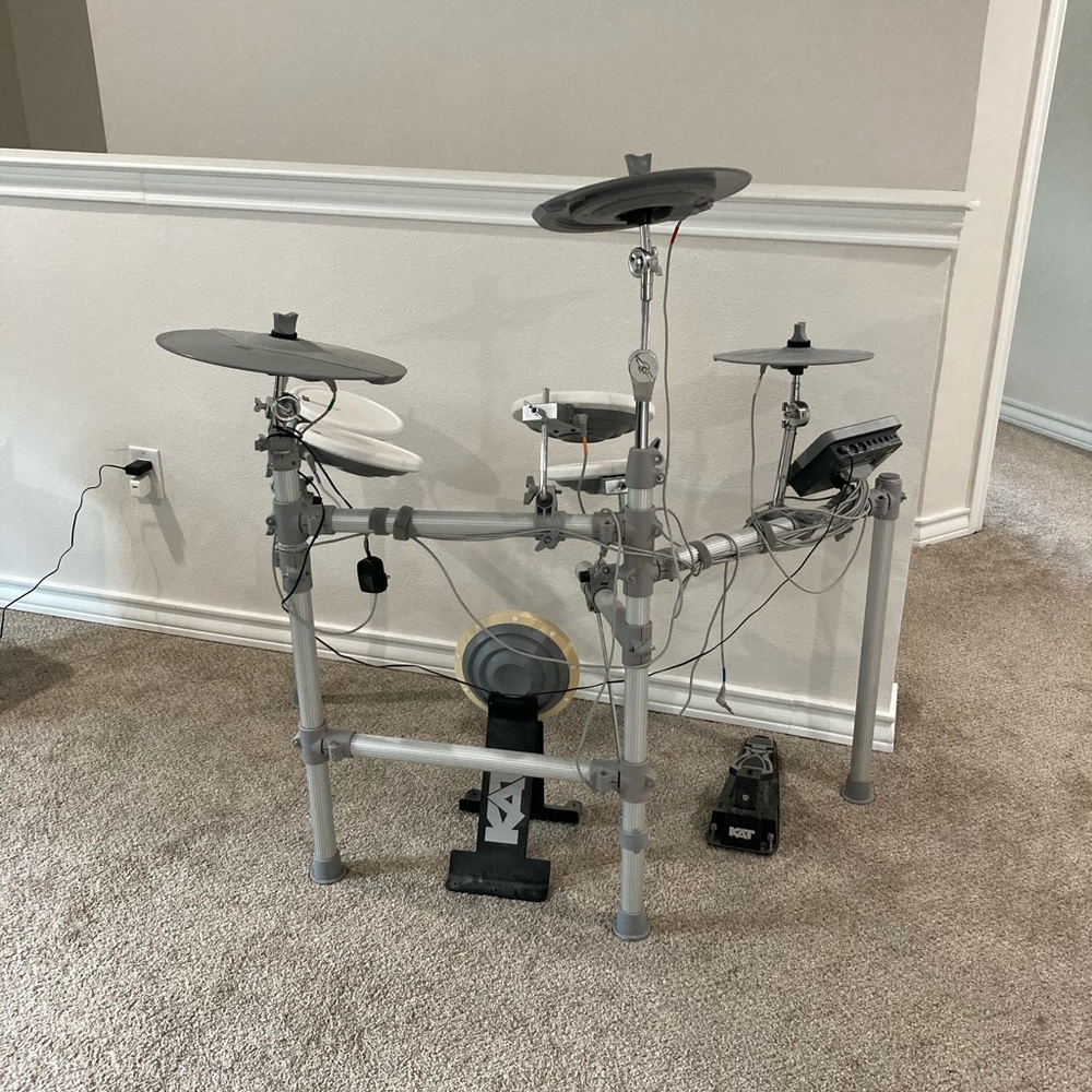 KAT electric beginner drum set